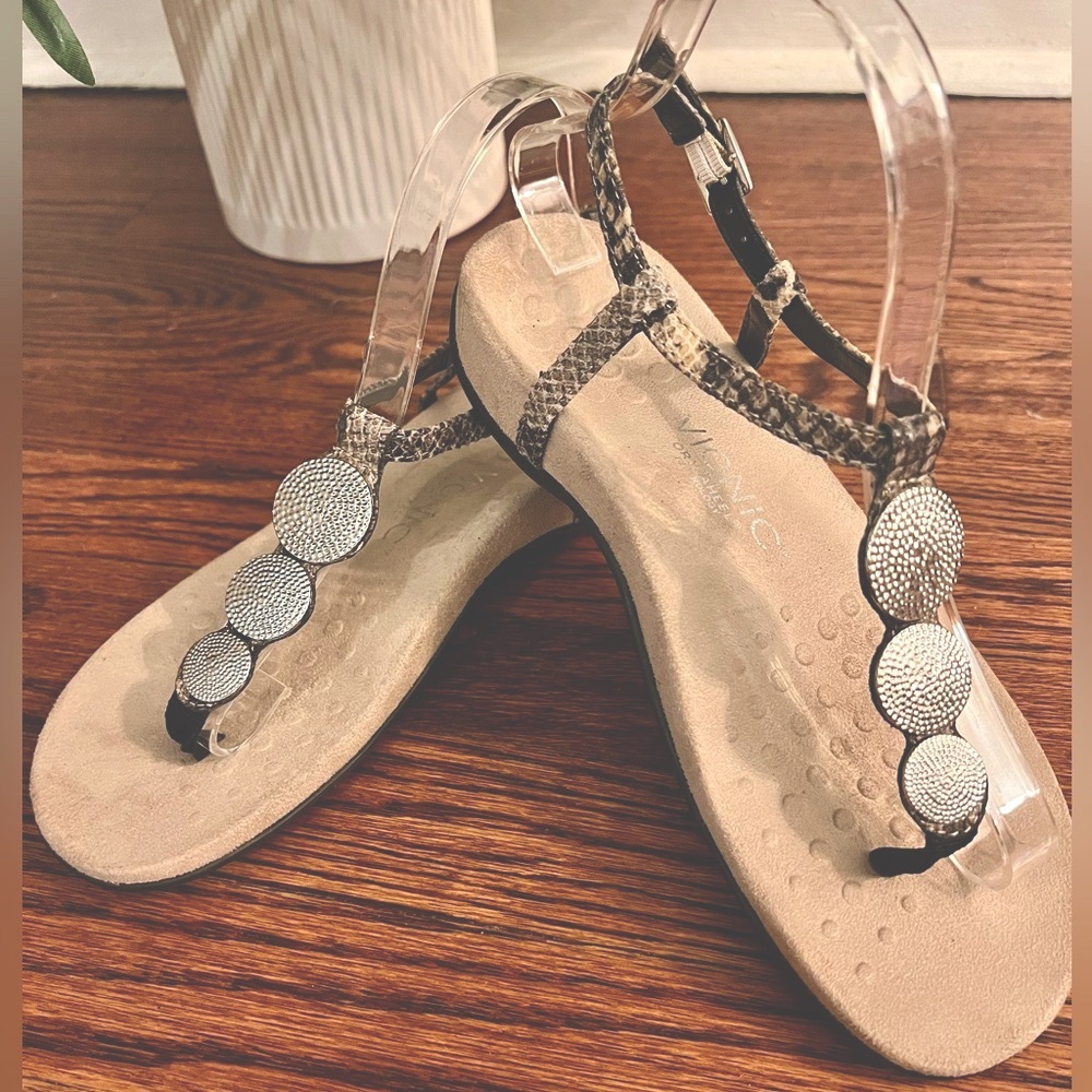 VIONIC Lizbeth Sandal Size 7